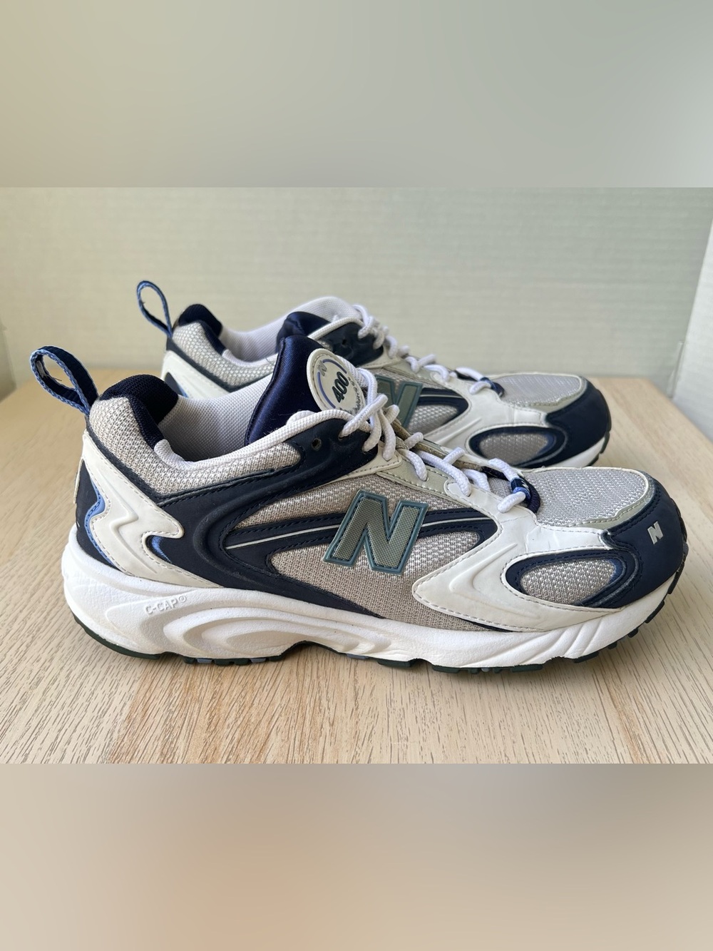 New Balance 400 Y2K Mesh Running Dad Sneakers White Navy Silver US 10 - Picture 2 of 15